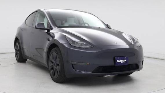 TESLA MODEL Y 2025 7SAYGDED8SF247047 image